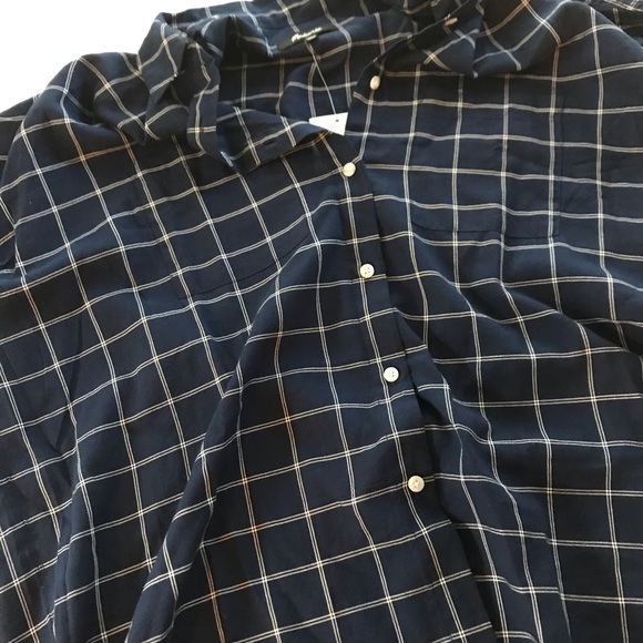 Madewell short sleeve plaid button down - Picture 5 of 7